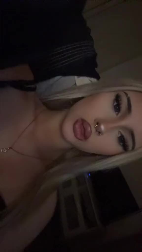 @💋