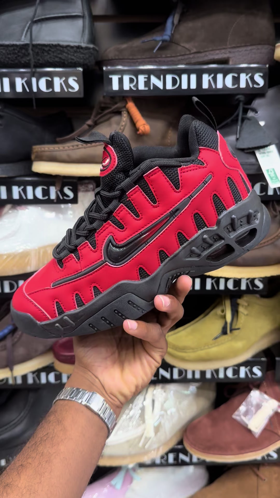@TRENDII KICKS