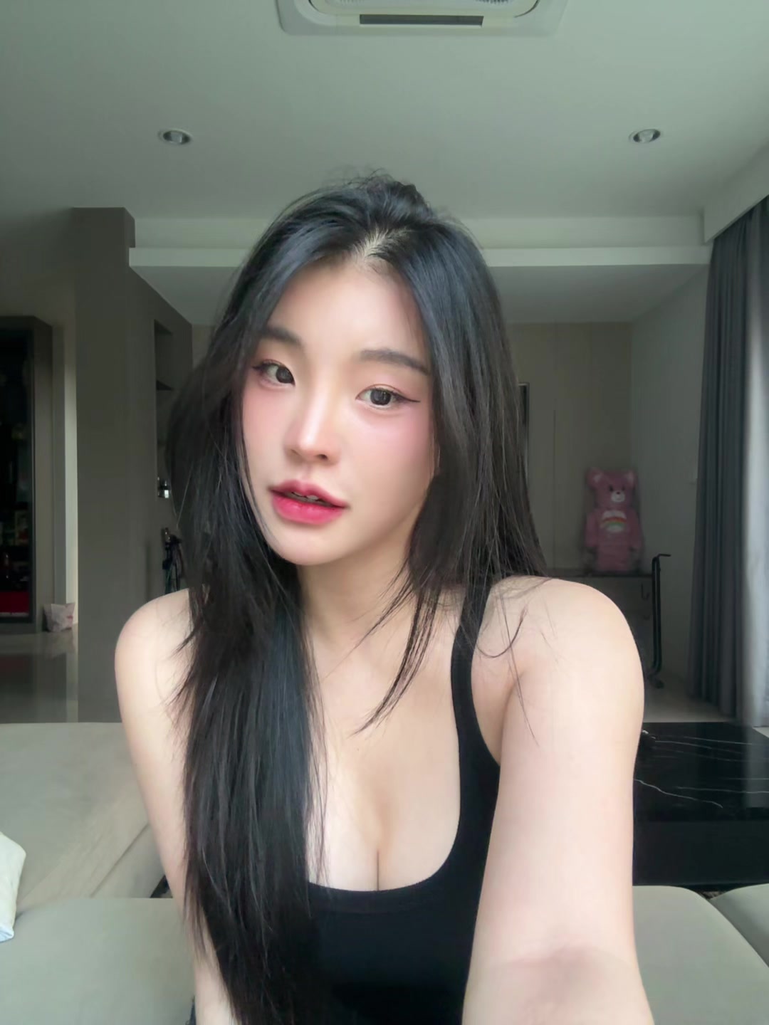 @MoMomay
