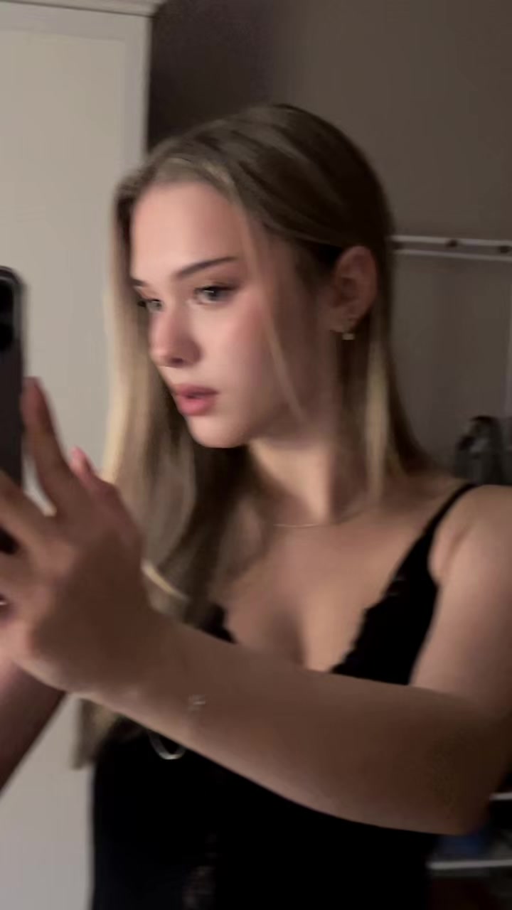 @𝑒𝑚