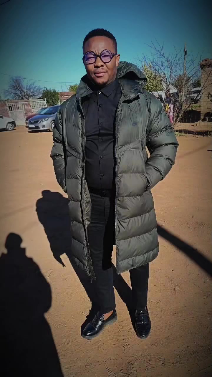 @Tieho Sekhosana