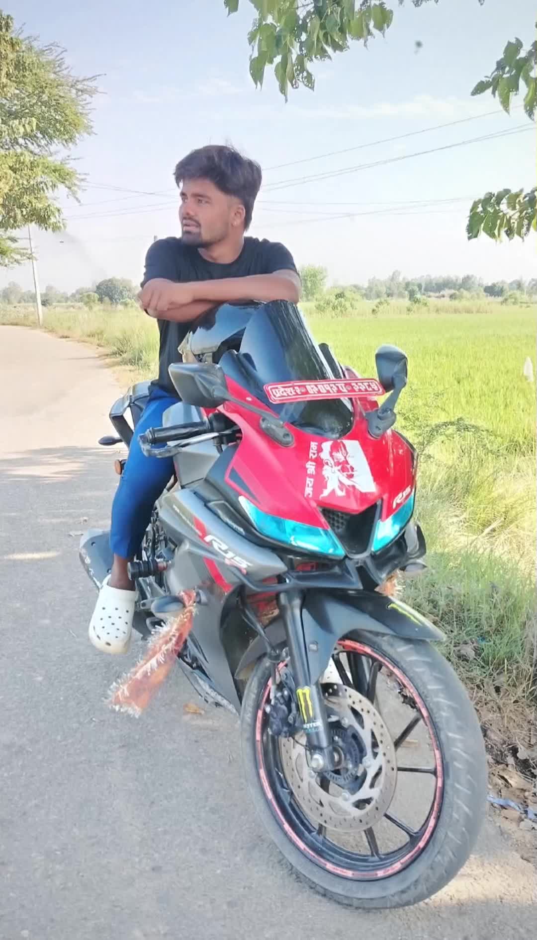 @Dhiyani Yadav