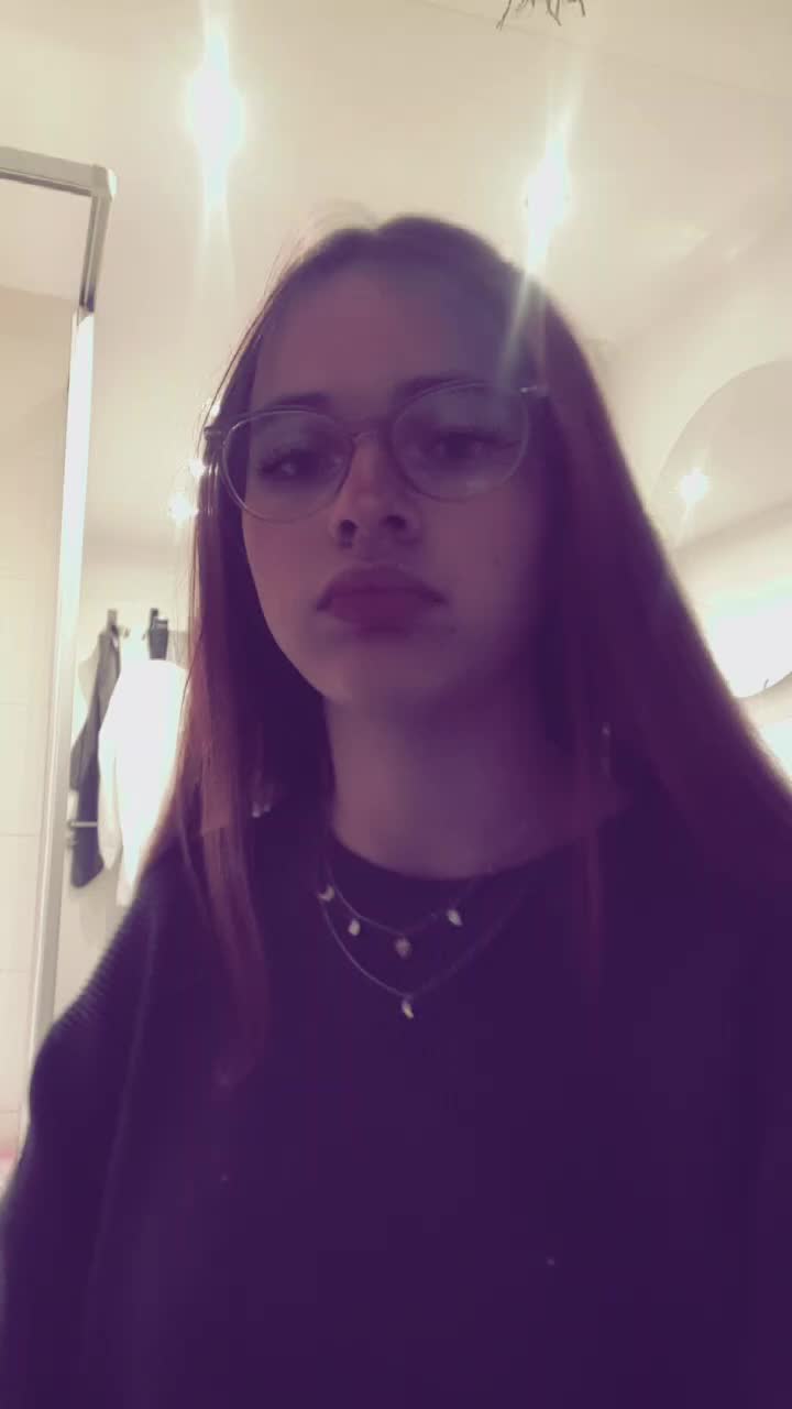 @Linni👱♀️_Luna🐈