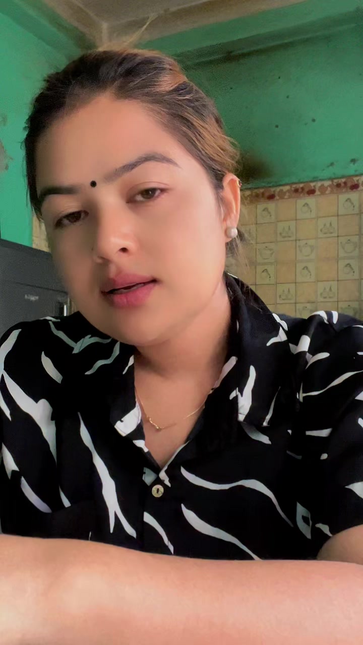 @anisha kc☘️