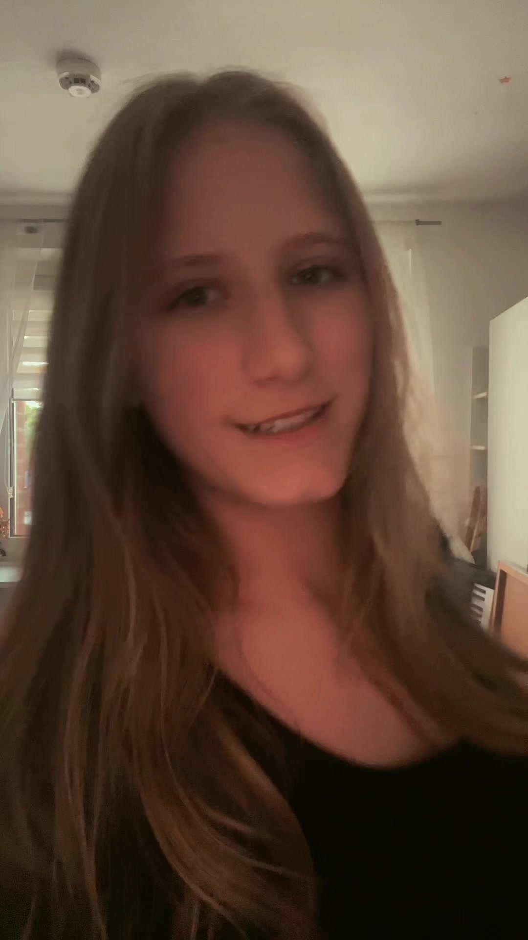@Lauraโ๐ป๐ต๐ฑ