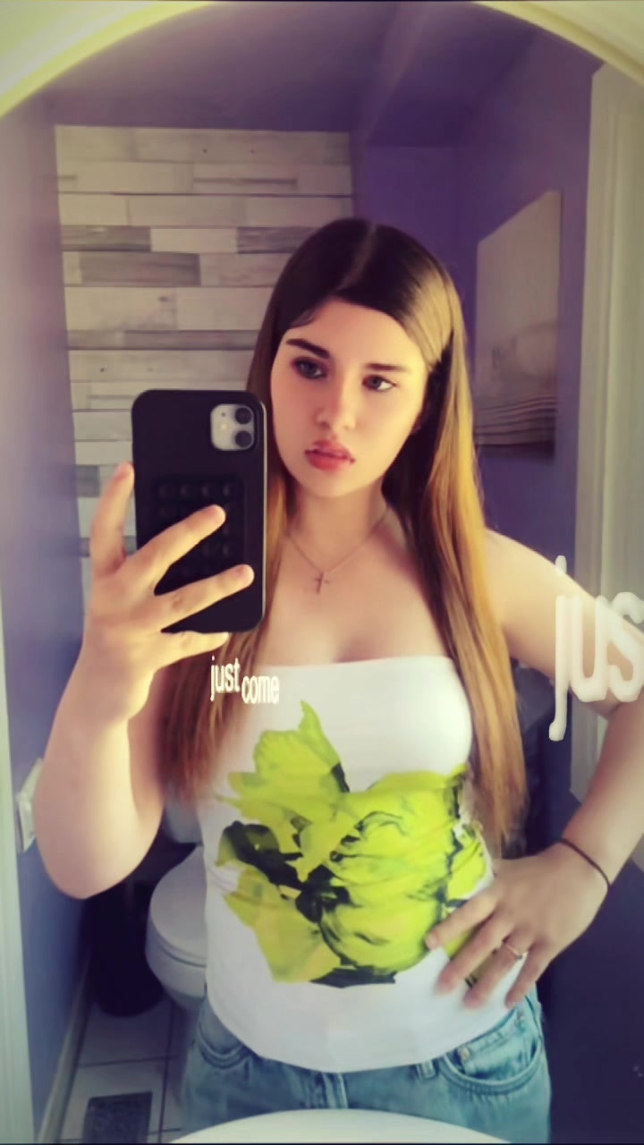 @𝐵𝑟𝑜𝑜𝑘𝑒 