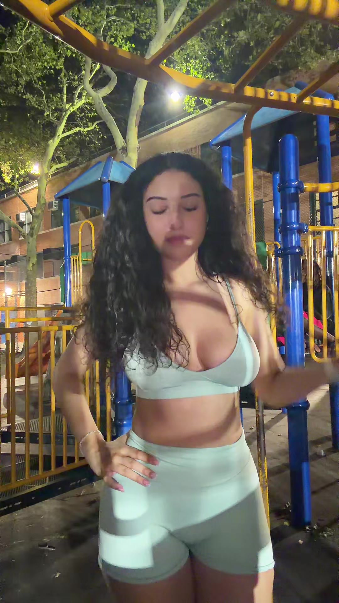 @sophia