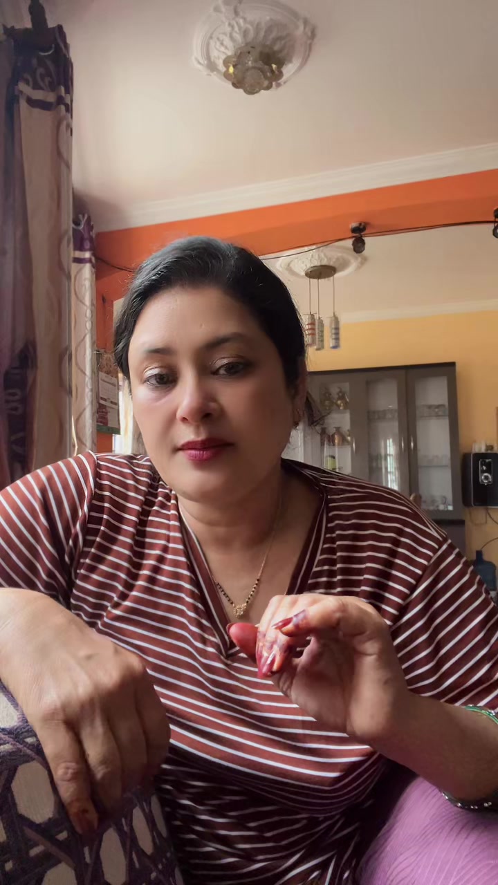 @santoshi_khadka