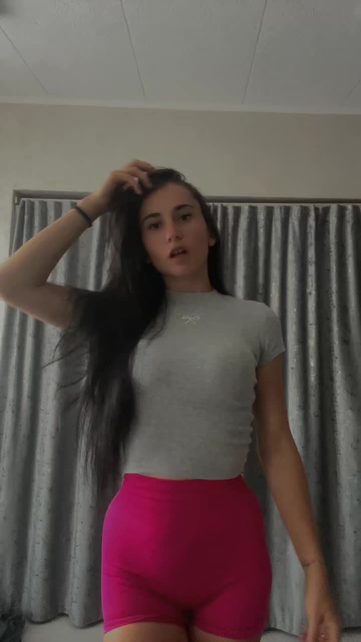 @Iulia👑