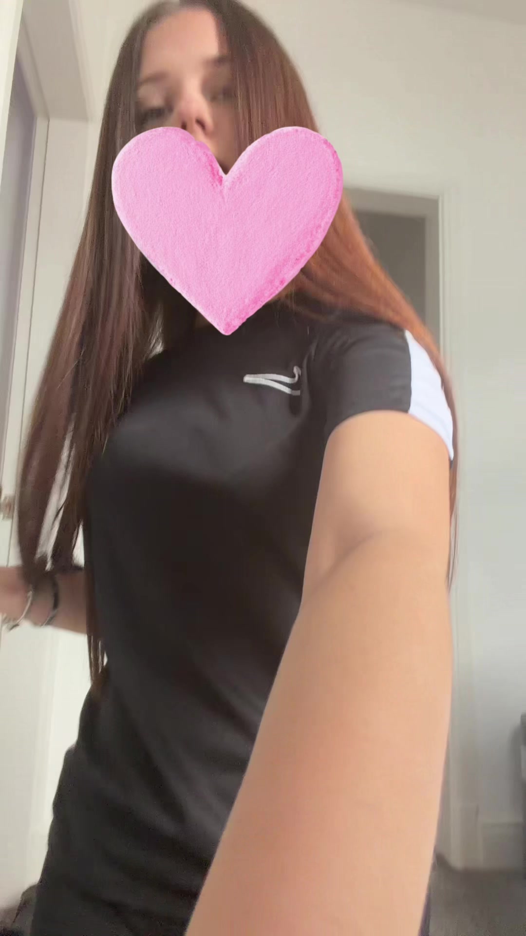@(⊃。•́‿•̀。)⊃