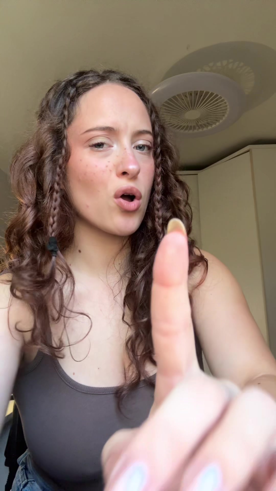 @Ruvieta_