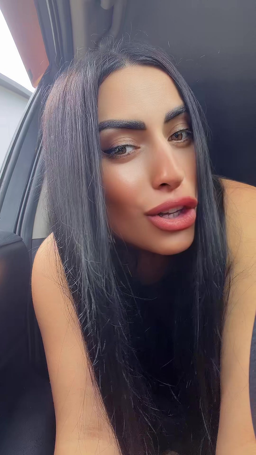 @shumaxer570