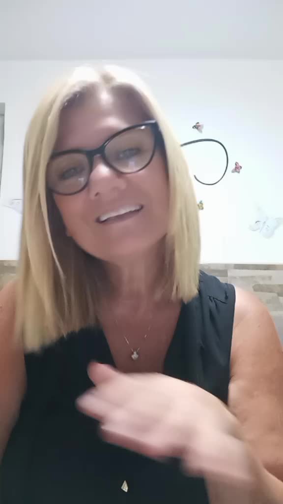 @annabionda70