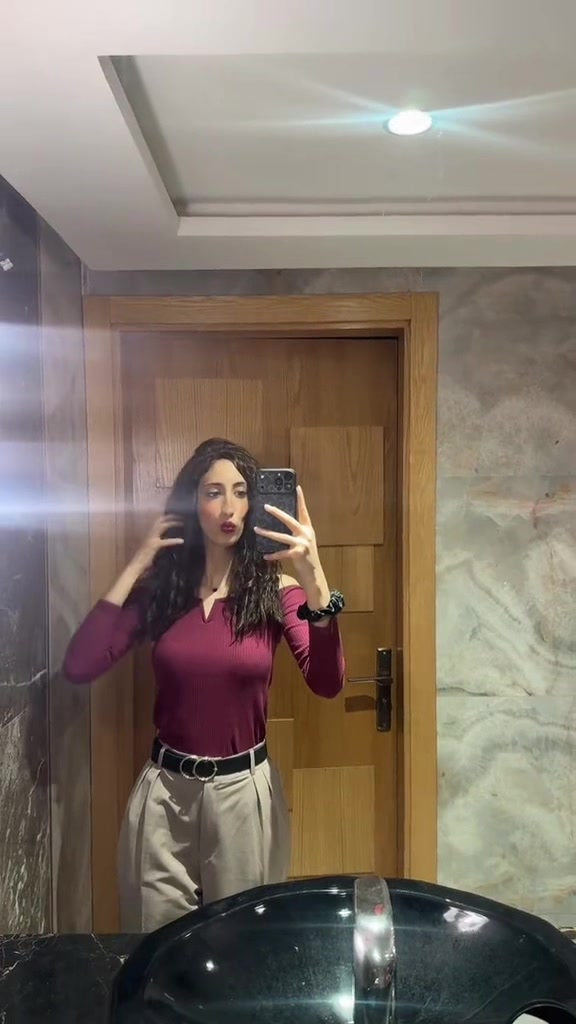 @Soumsoum