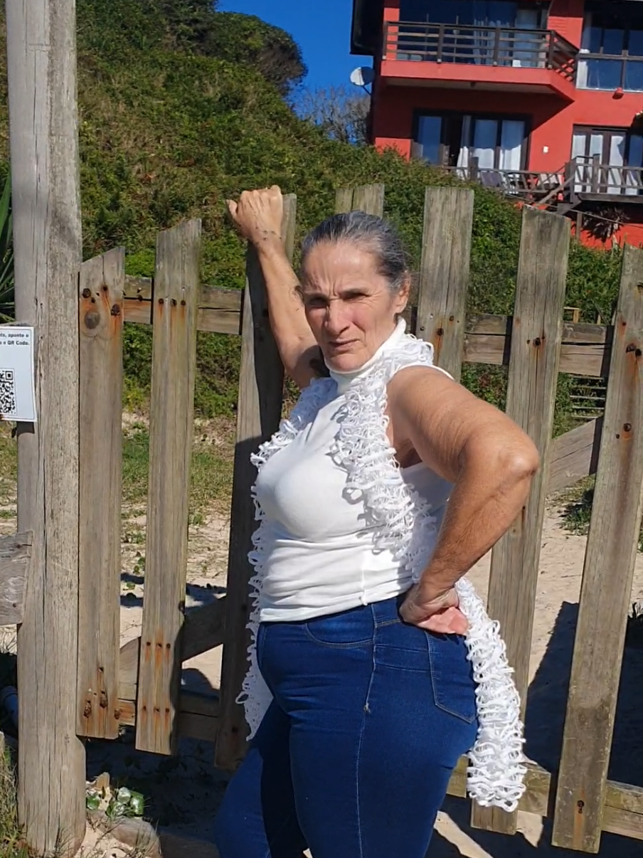 @Maria Elisabete
