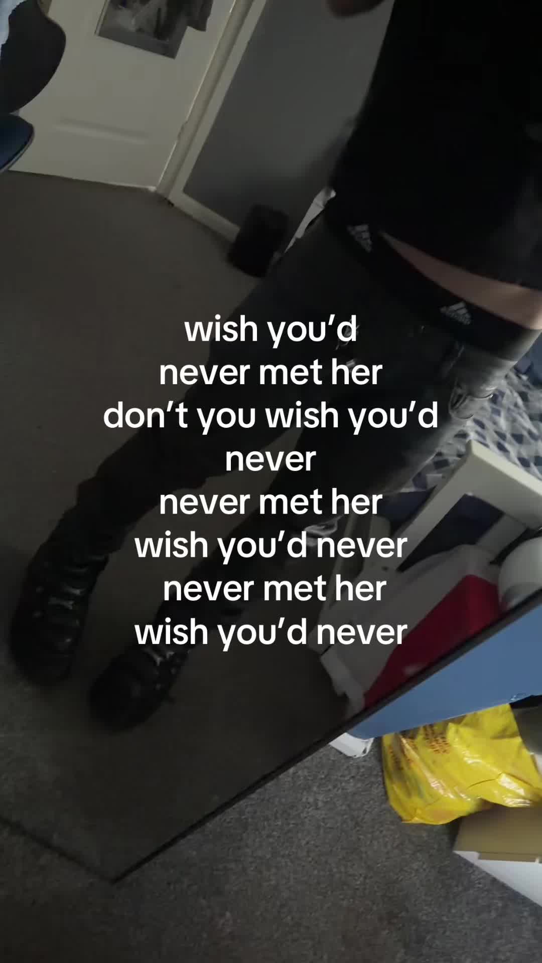 @bladeisonmywrist