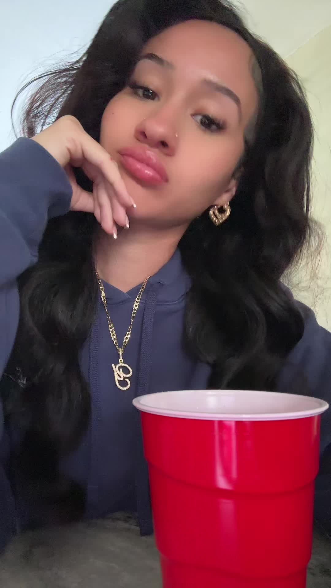 @yanelli