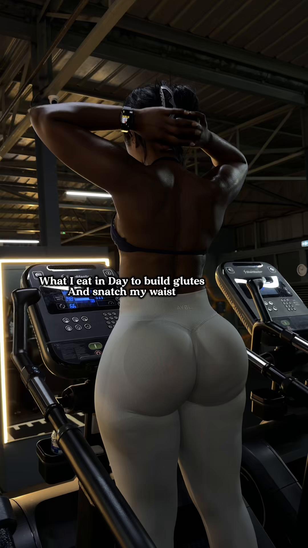 @Yarafitness