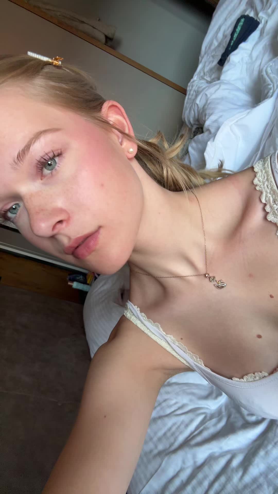 @frieda🧁🩰🦢