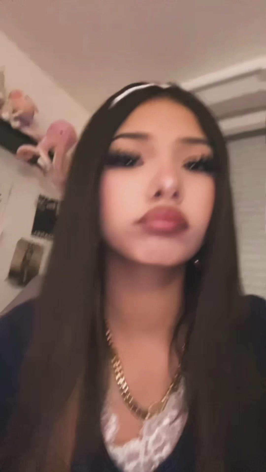 @𝐀𝐧𝐚