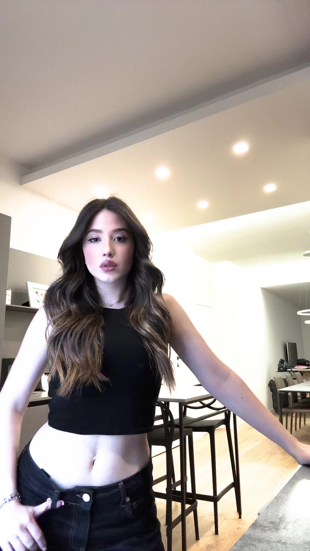 @ari🌟