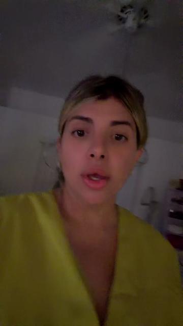 @Viviana