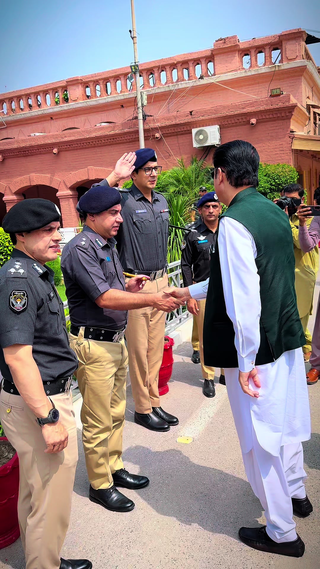 @Faisalkarimkundi