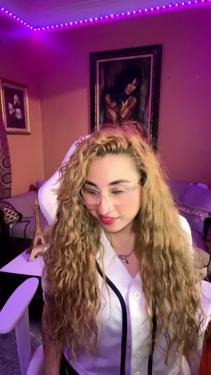 @🇭🇳Karla🇵🇷