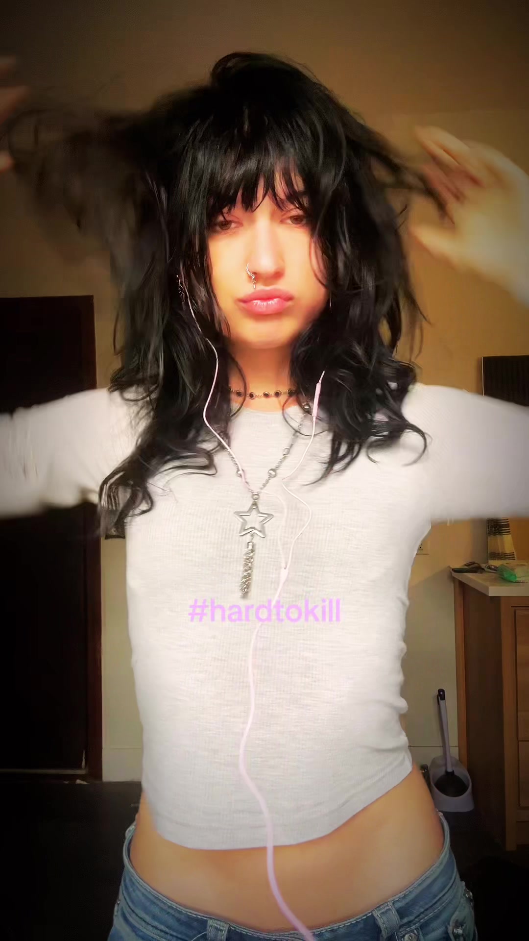 @…