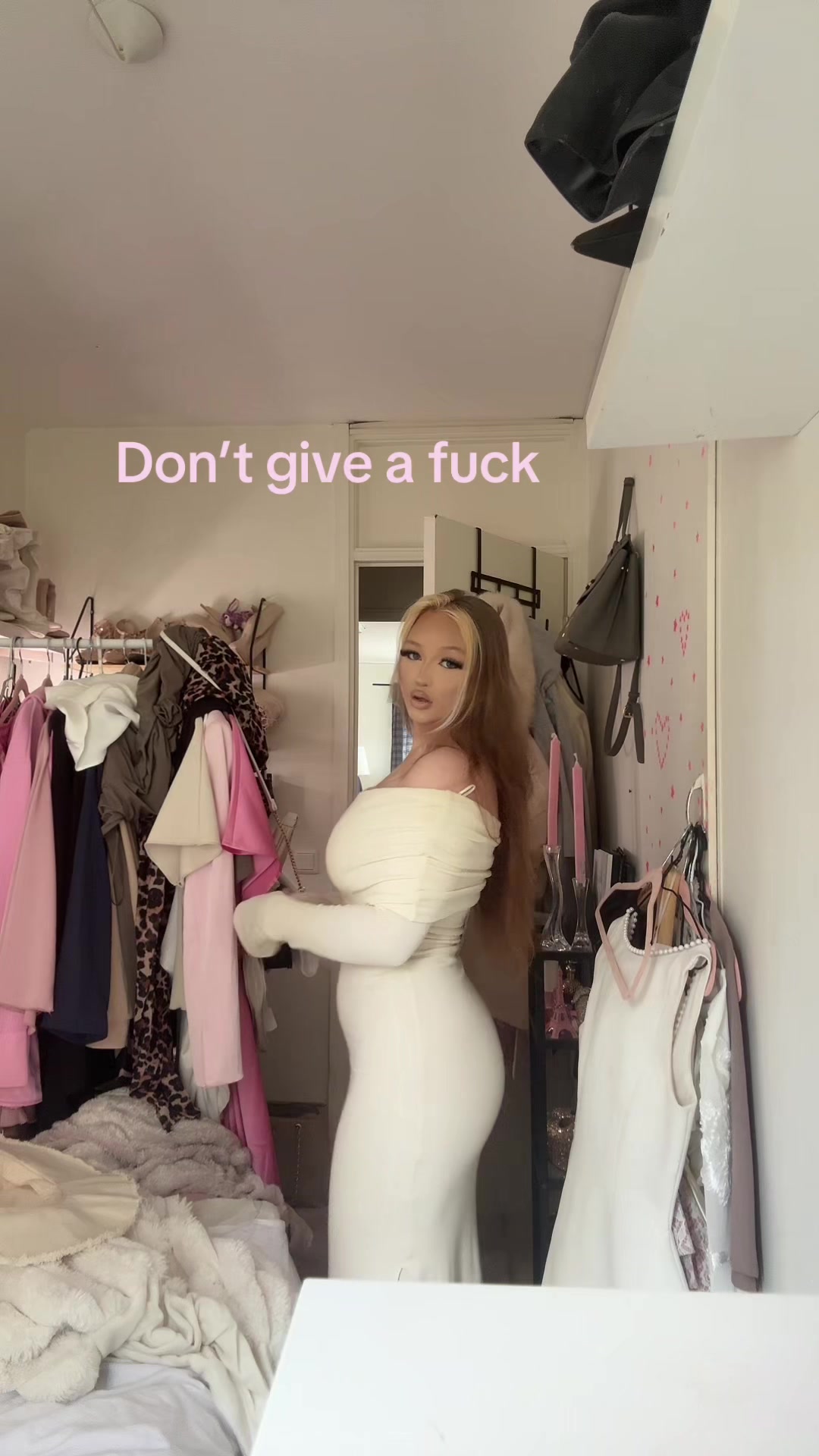 @eliciahj