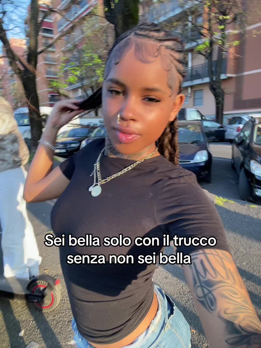 @Molita🍒