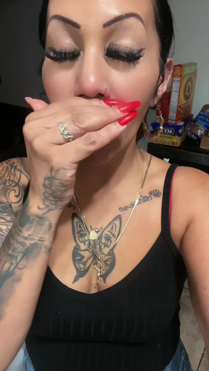 @Roxana🤎Banana aka Foxy💋Roxy