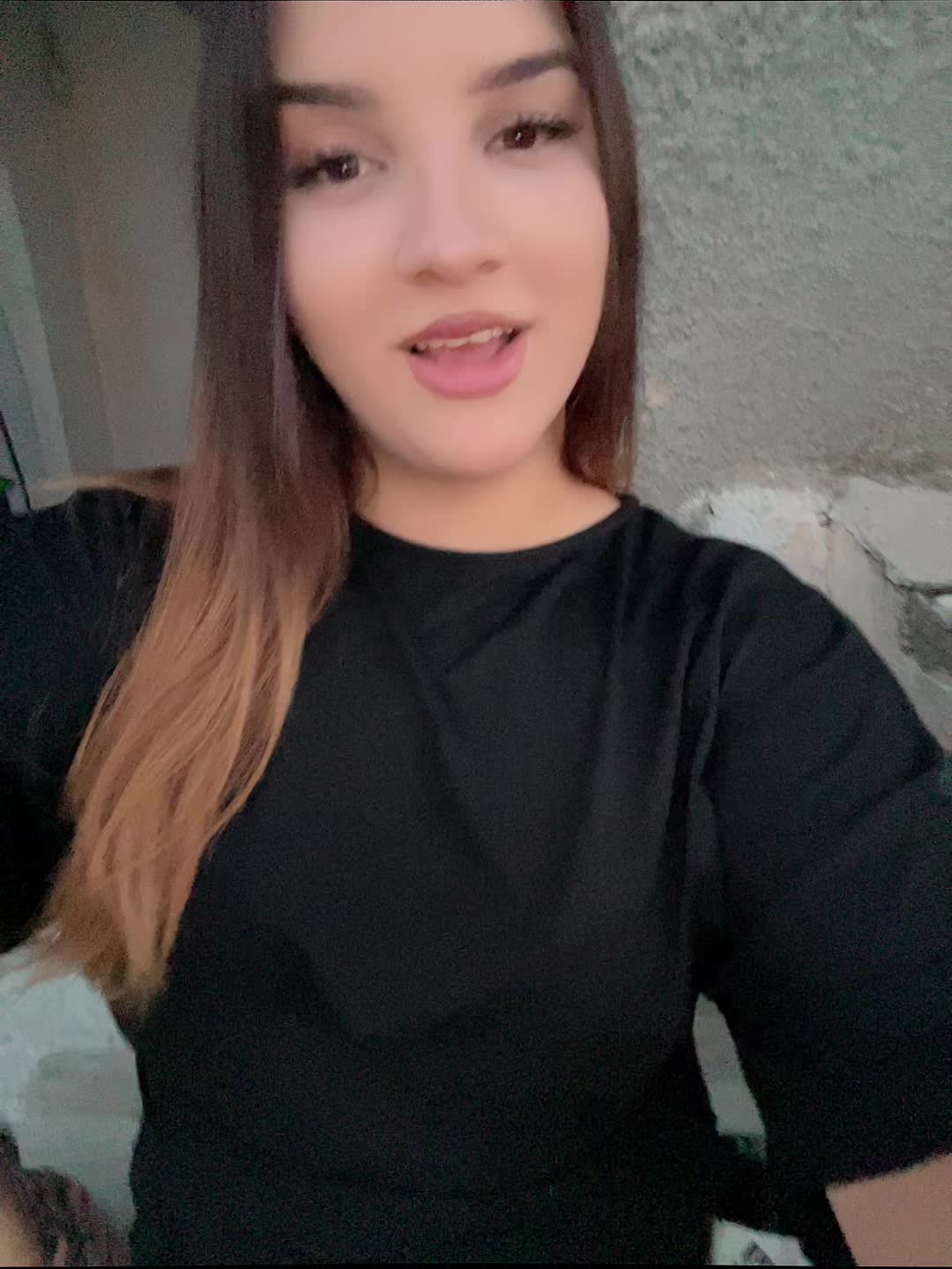 @𝒜𝓃𝒾