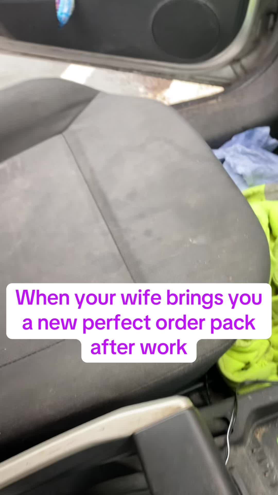 @Pok&eacute;Tee