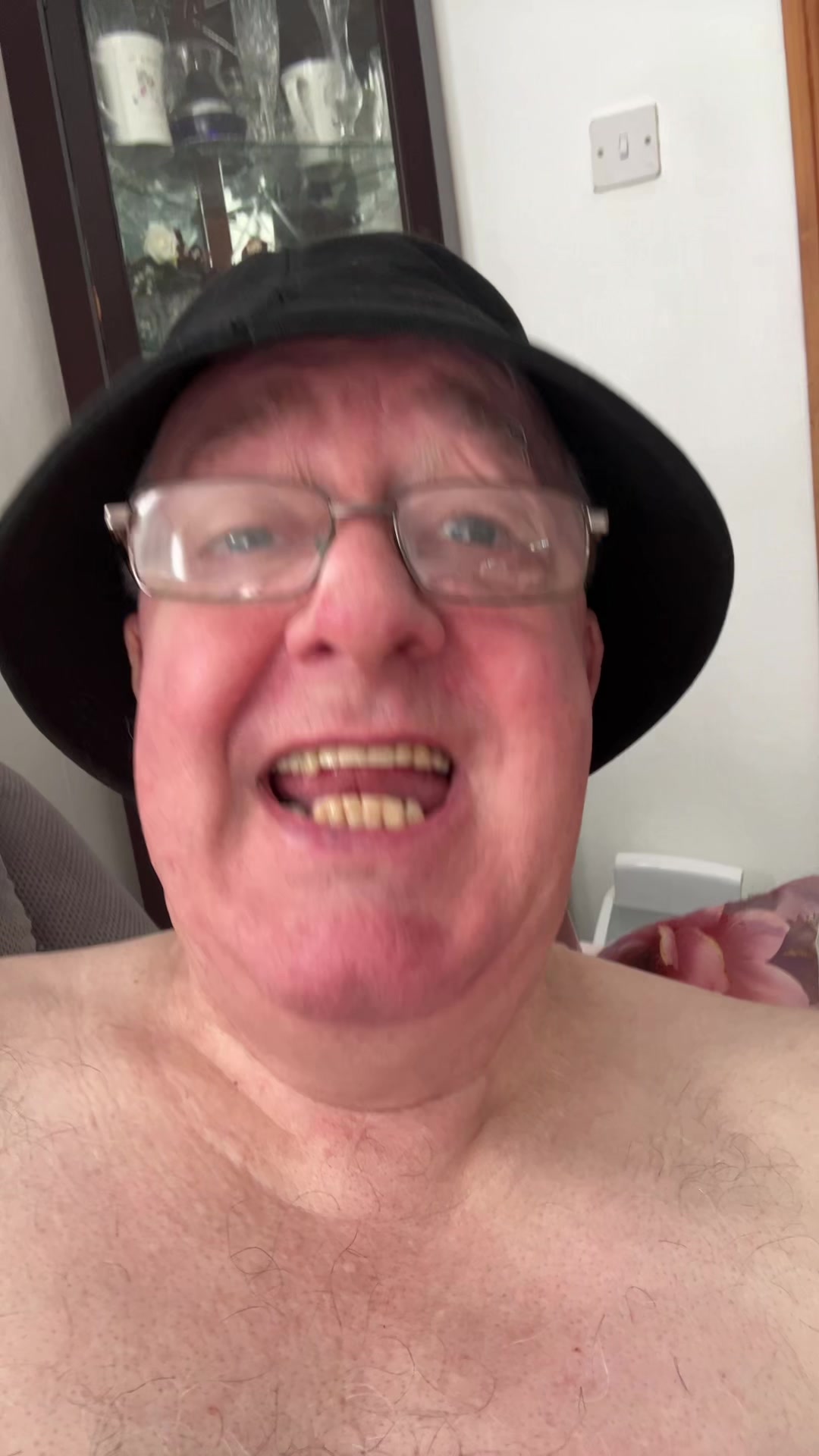 @TECHNO GRANDAD