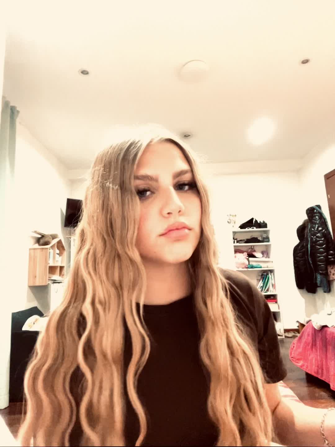 @𝖌𝖎𝖆𝖉𝖆