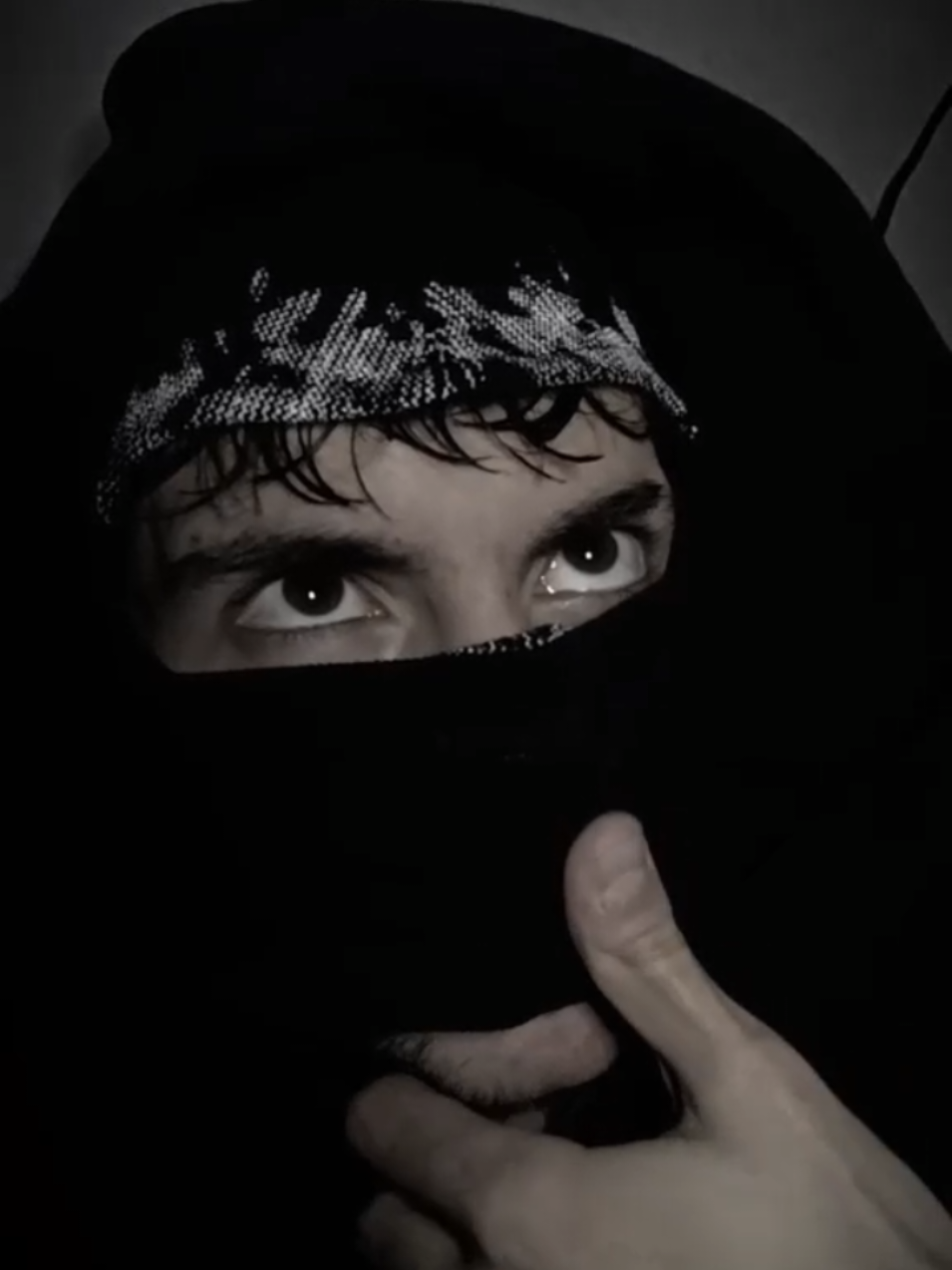 @Scar