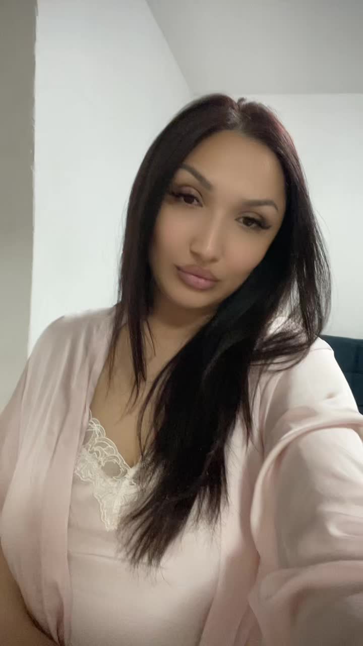 @Эля