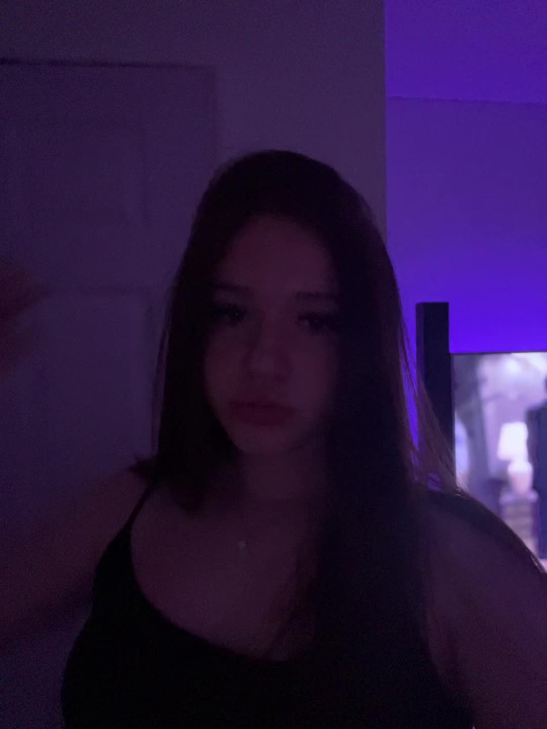 @Ellie💕