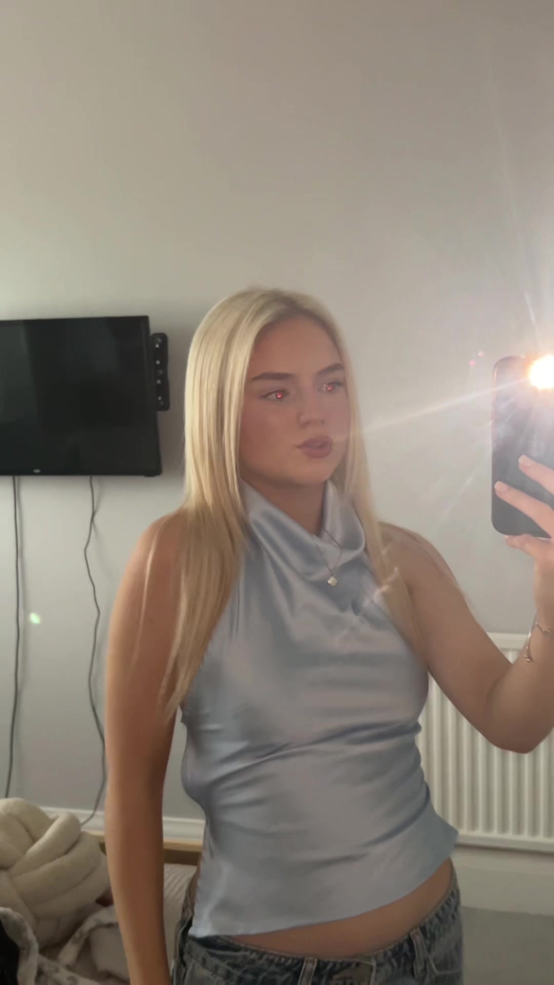 @𝐁