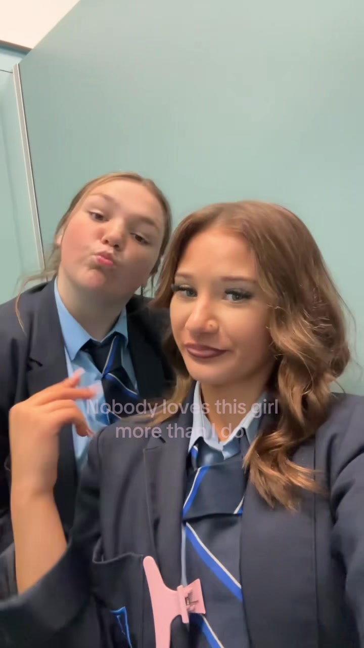 @𝑅𝐿𝒢𝒲👑💋