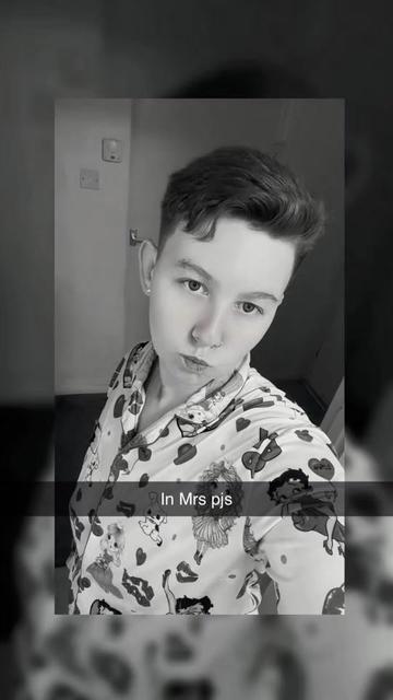 @Anna26🏳️🌈