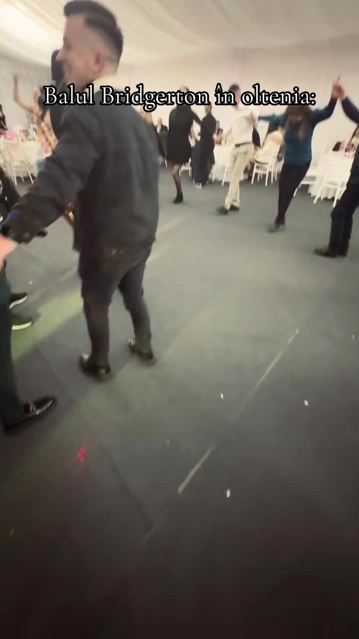 @𝐒.