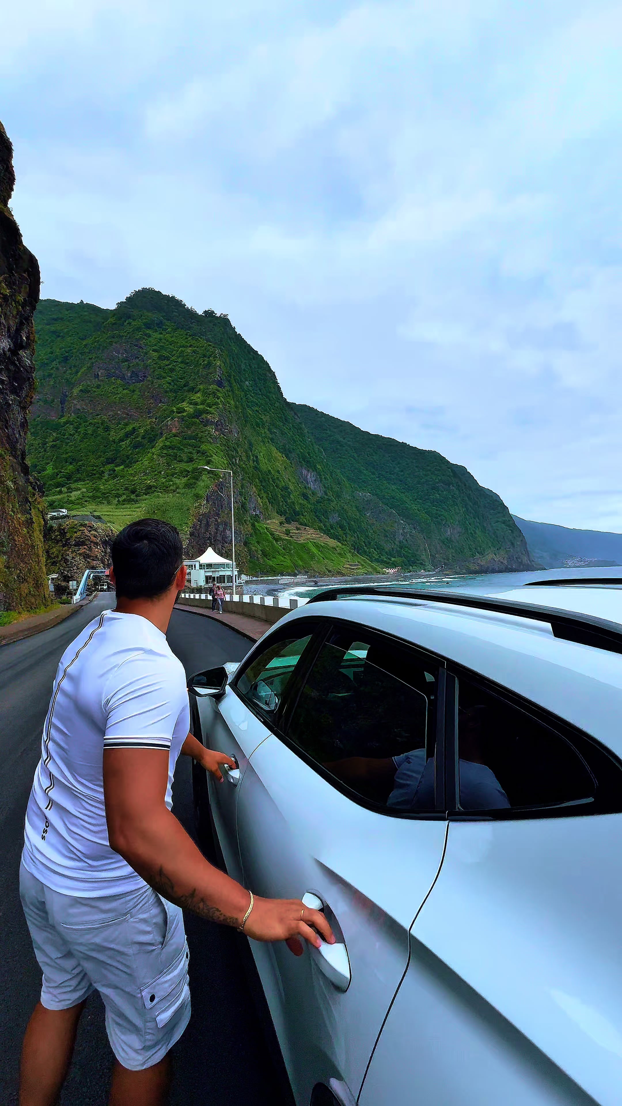 @newbie.travels