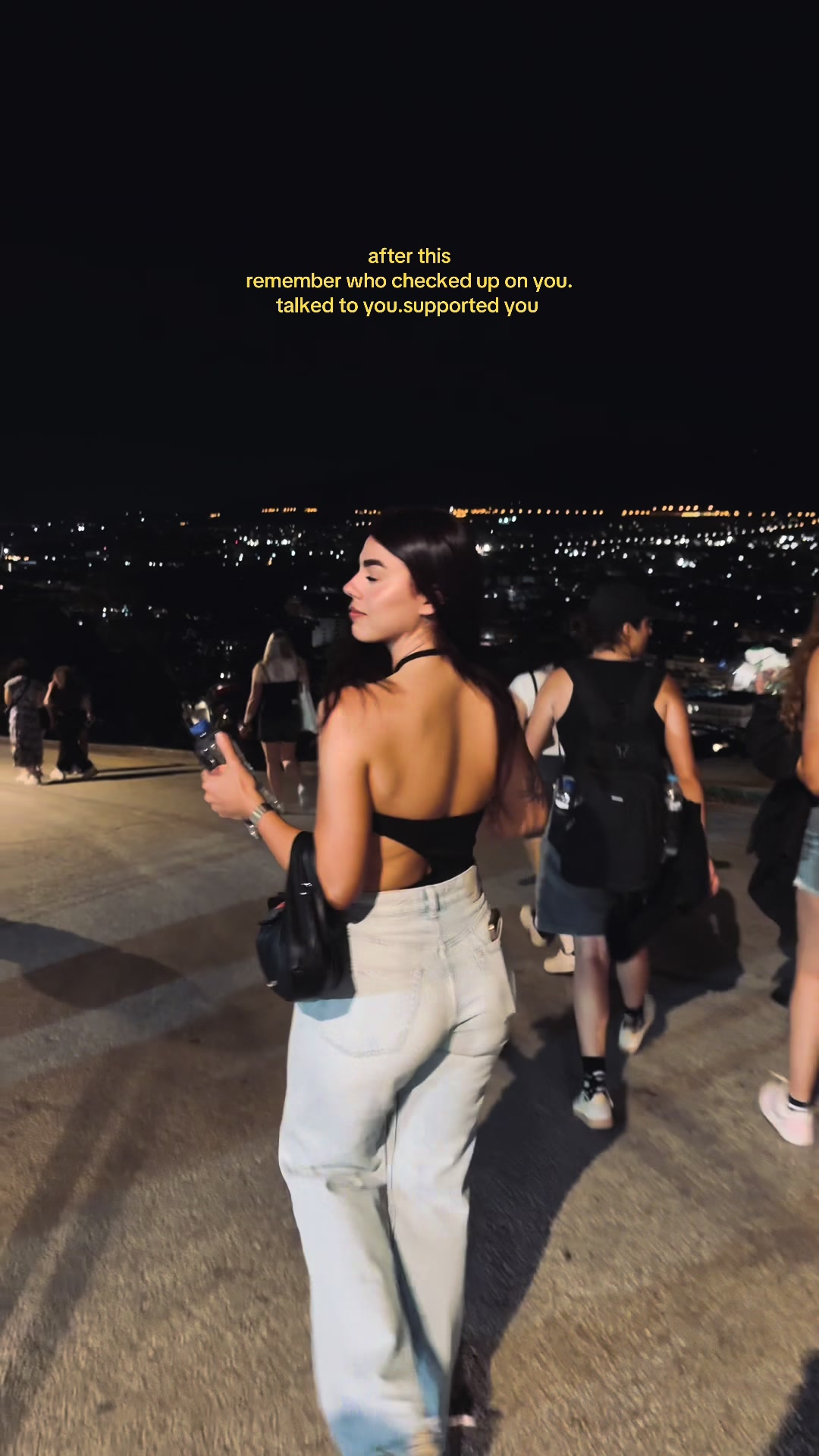 @claudiaadnn