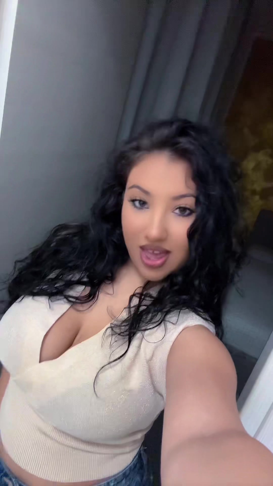 @alexandra.caldararu