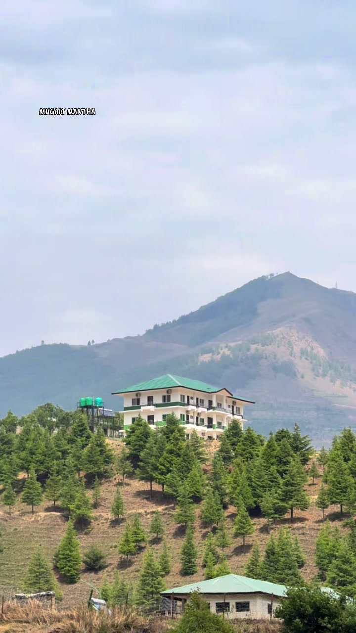 @मुगालि मान्ठ🇳🇵