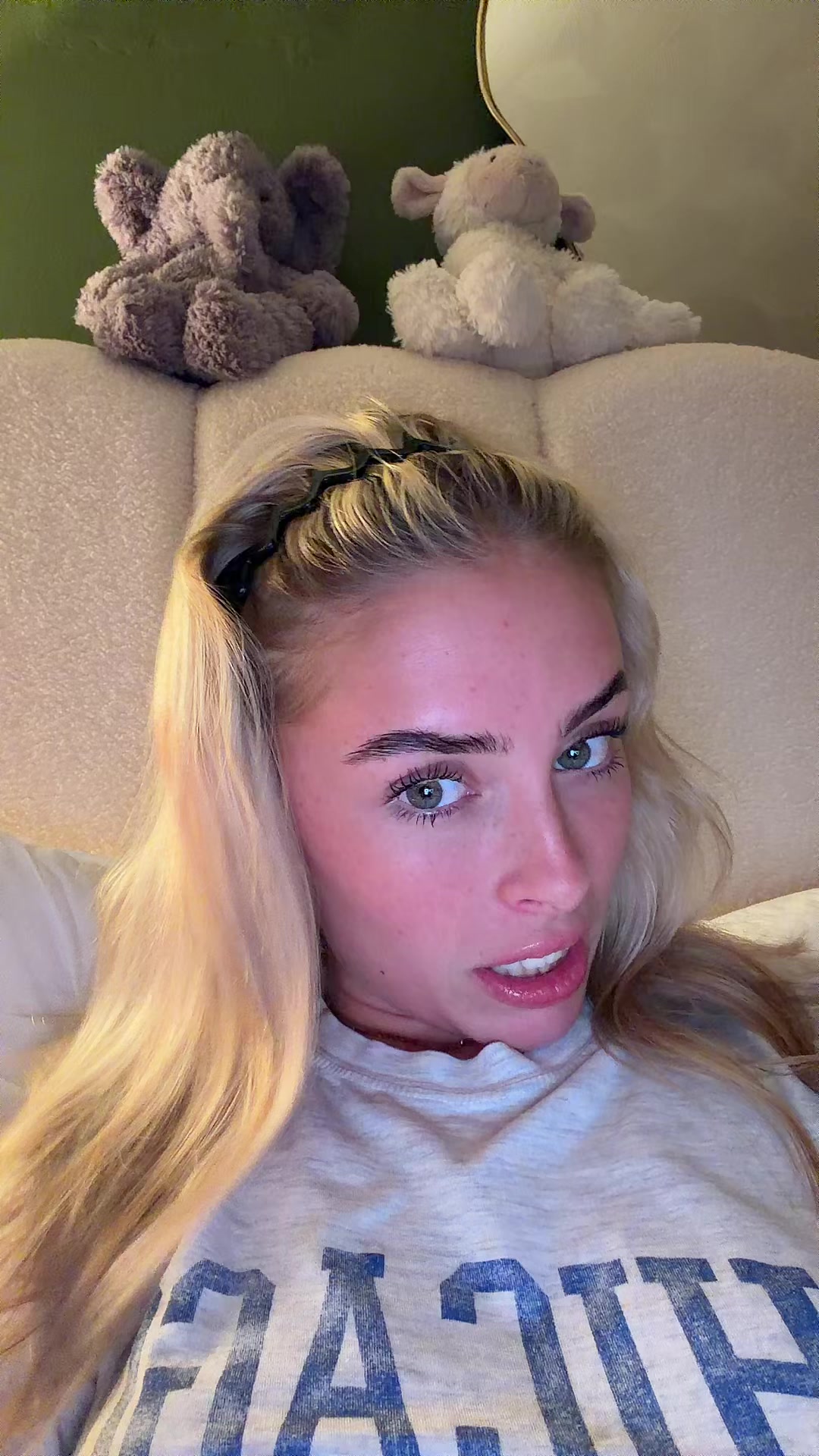 @huhnellywho