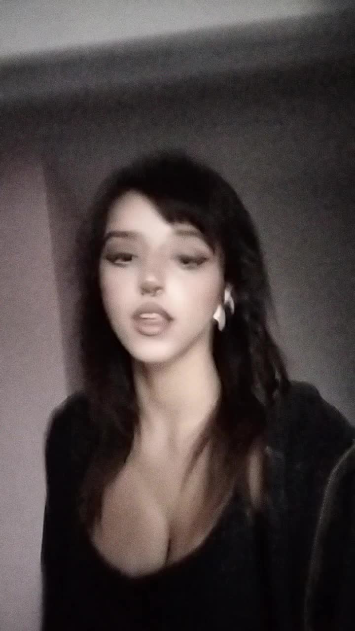 @Riri 💫