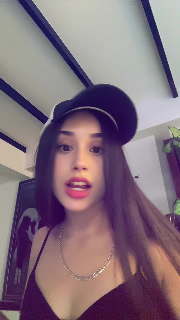 @valeria_🪬